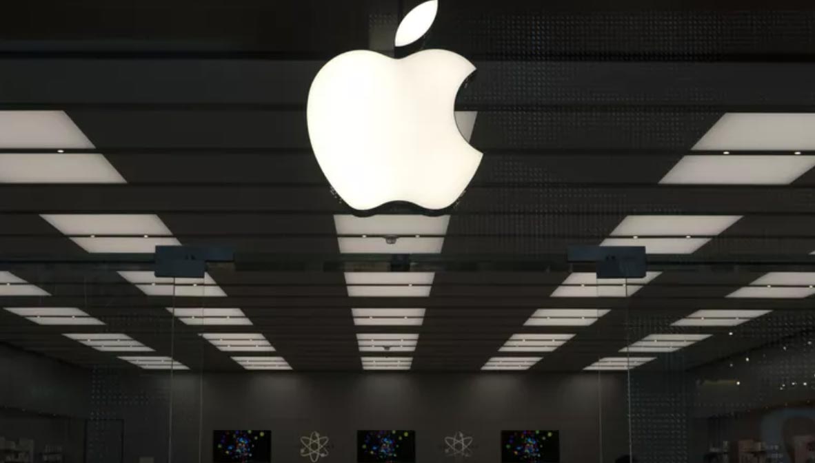 Apple Buys Canadian AI Startup as It Races to Add Features