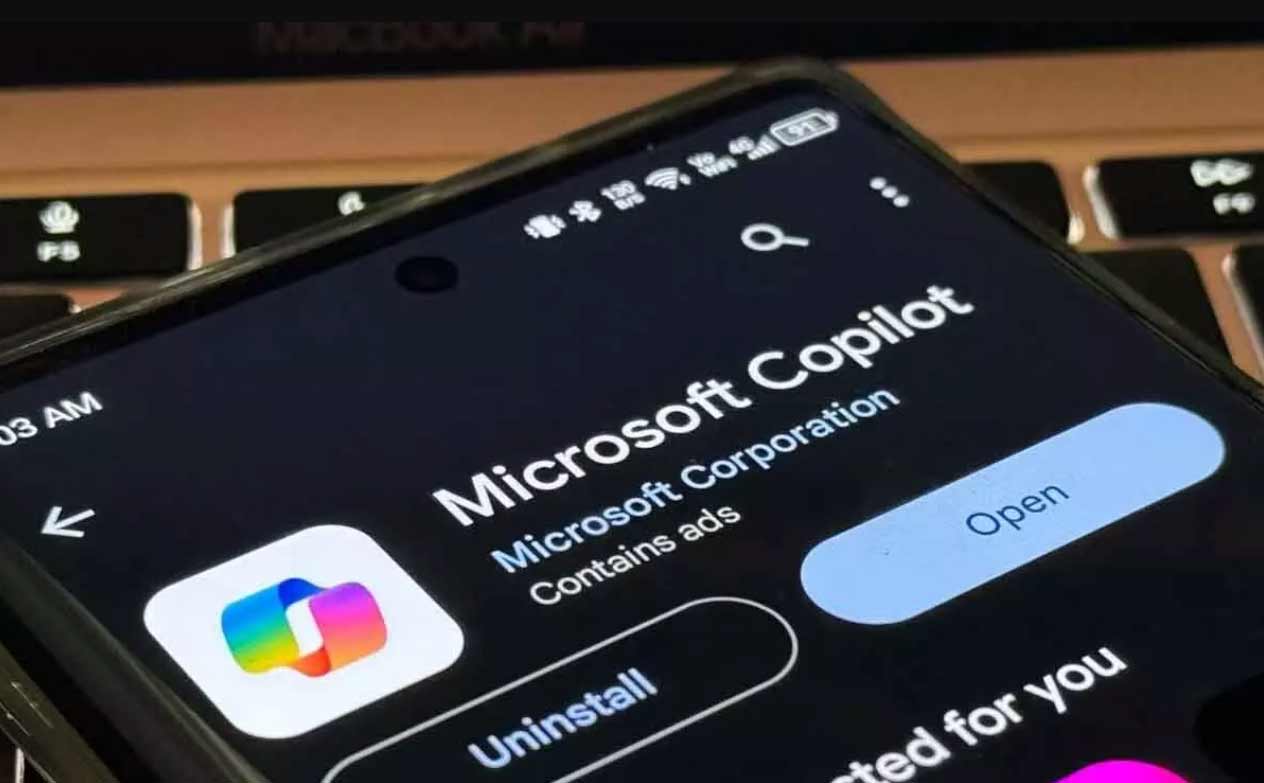 Microsoft AI chatbot, copilot now available on iOS and iPadOS