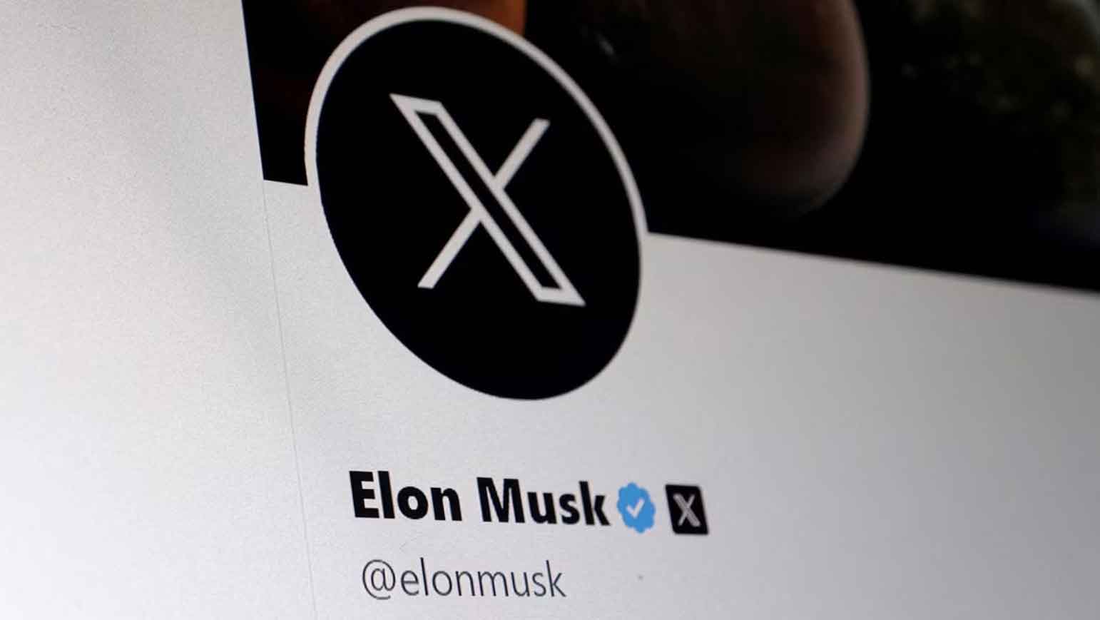 Elon Musk's X plans to remove headlines from links to news articles