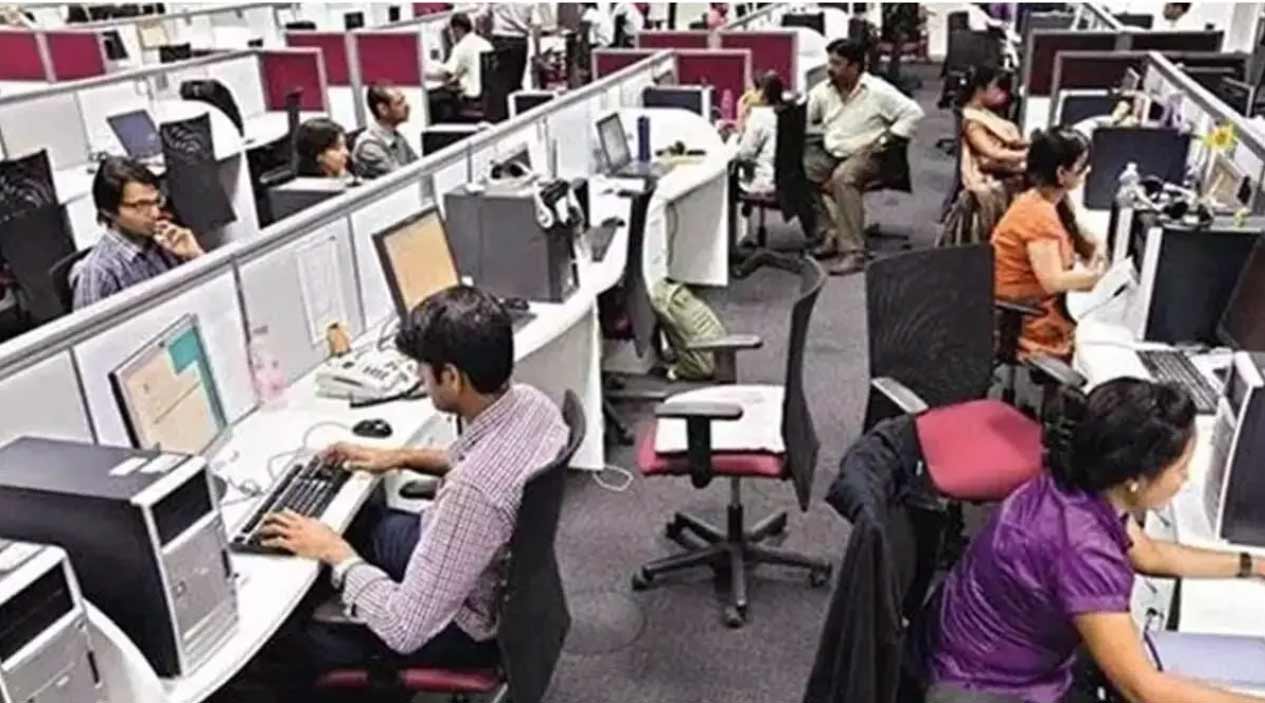 Hiring in Indian IT Sector Likely to See 8-10% Growth in 2024