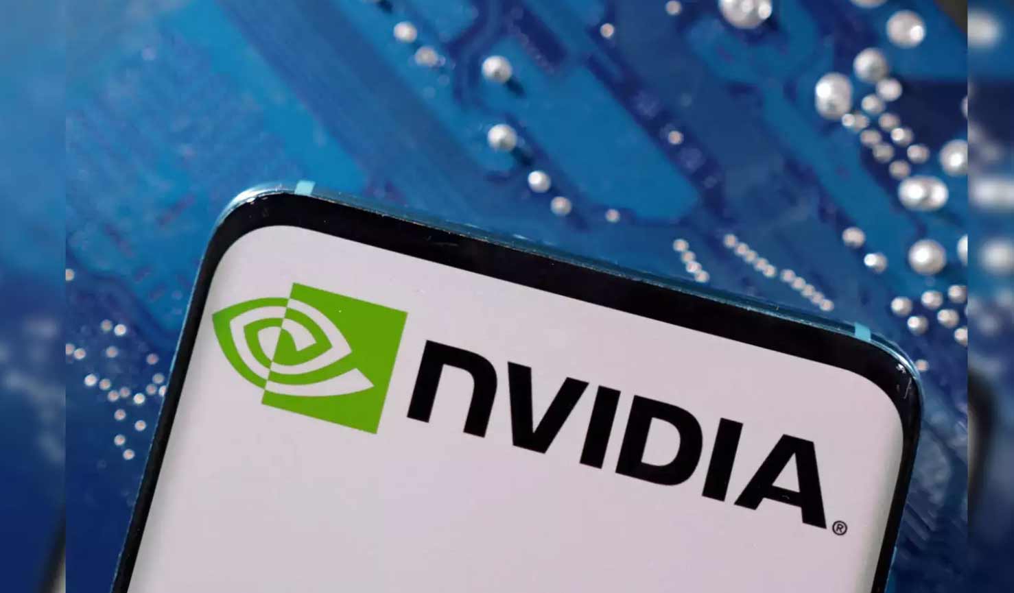NVIDIA Unveils H200 AI Chip: Boosts Performance for Leading Cloud Service Providers