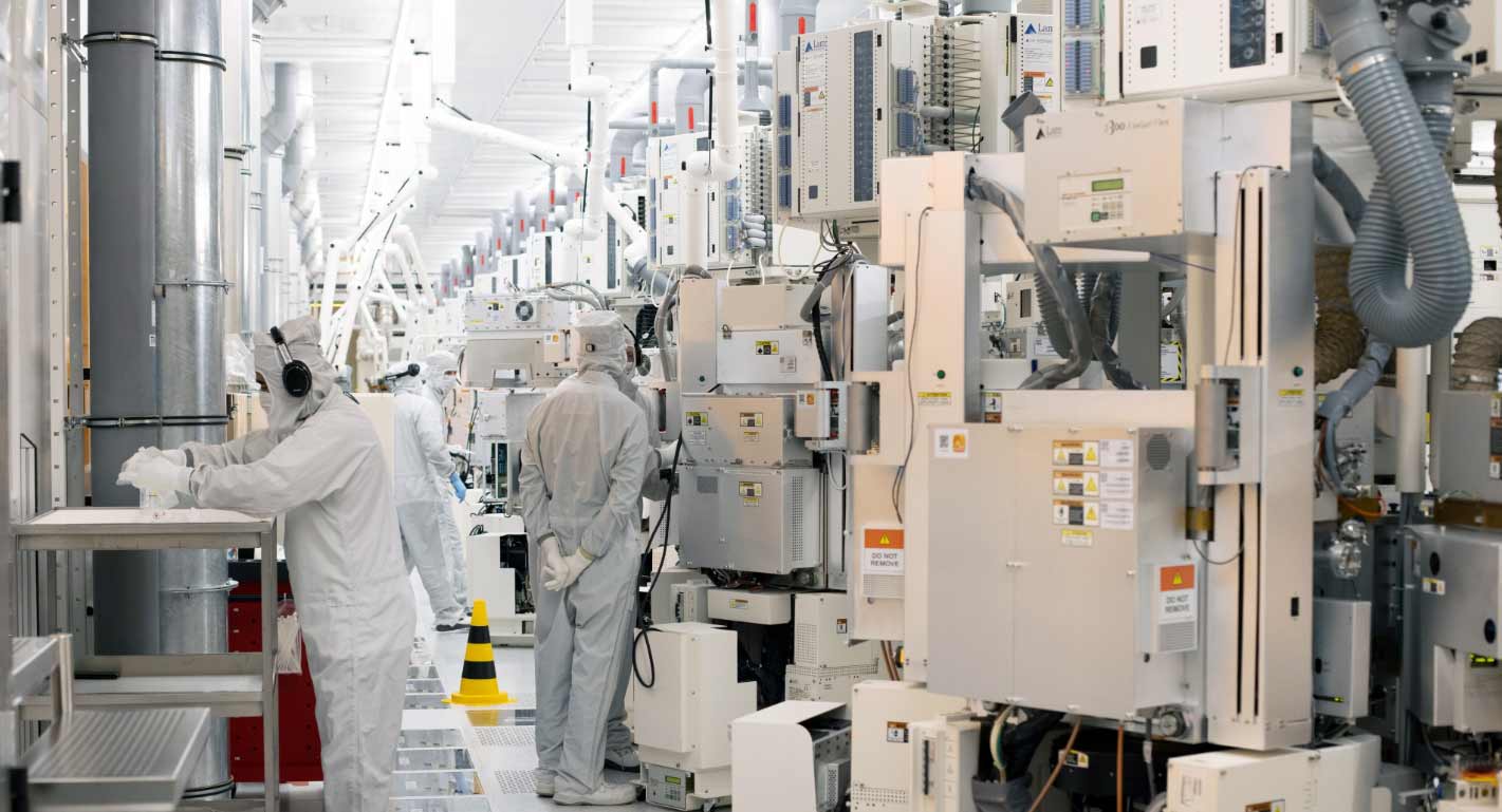 US Awards $1.5 Bln to GlobalFoundries for Semiconductor Production